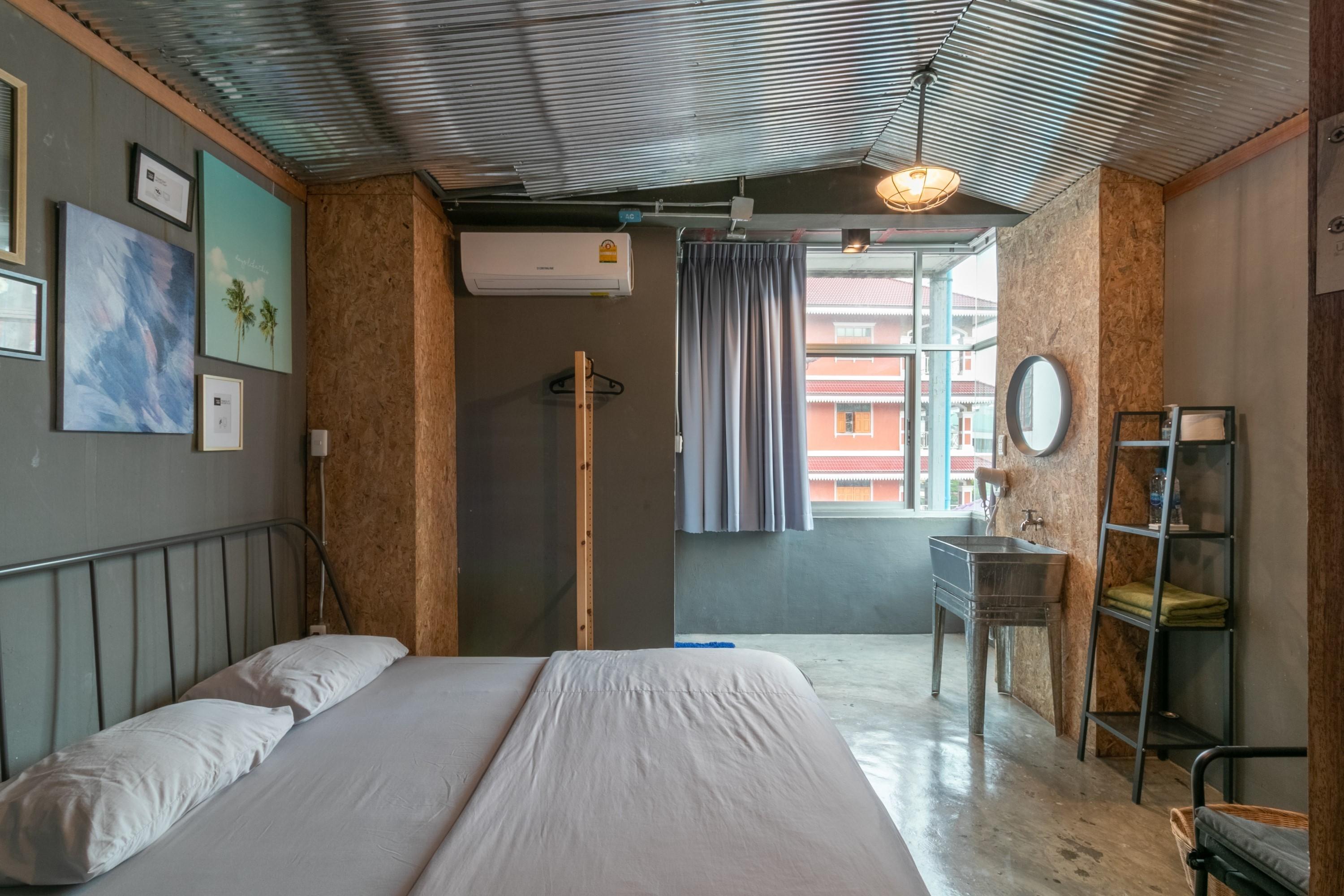 Zhelter'Bkk Hostel Bangkok Luaran gambar