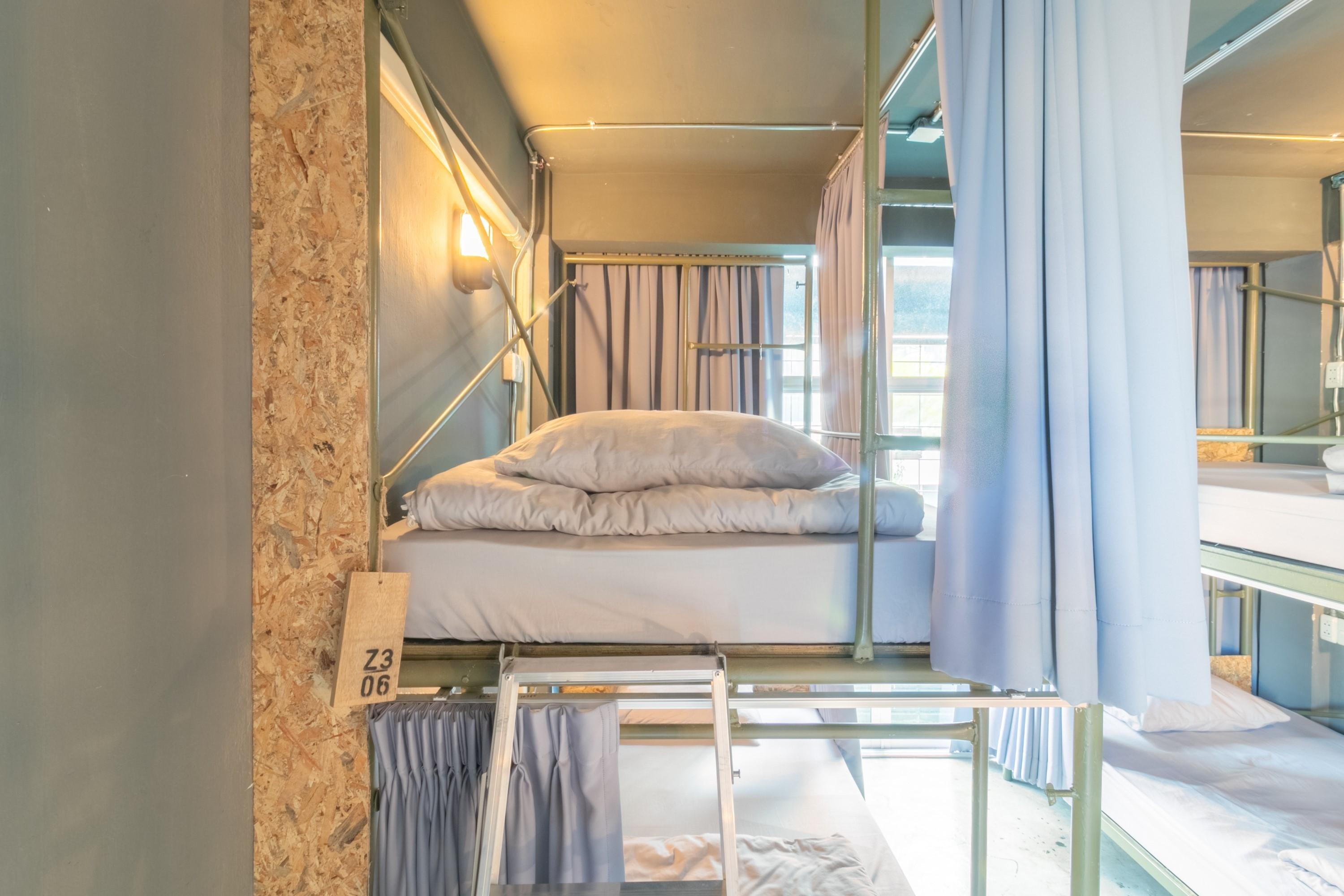 Zhelter'Bkk Hostel Bangkok Luaran gambar