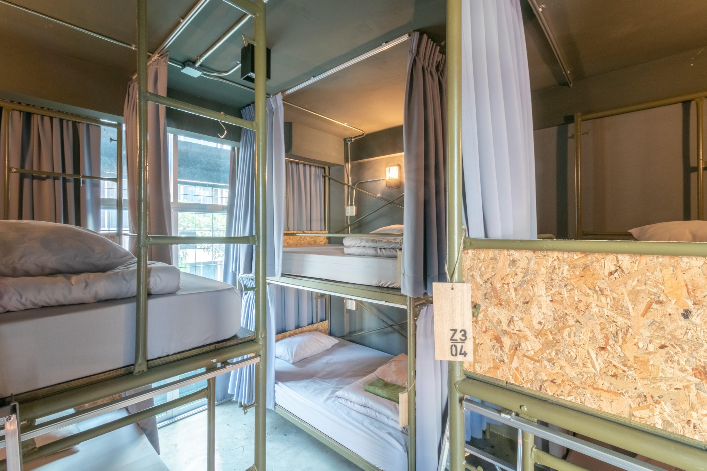 Zhelter'Bkk Hostel Bangkok Luaran gambar