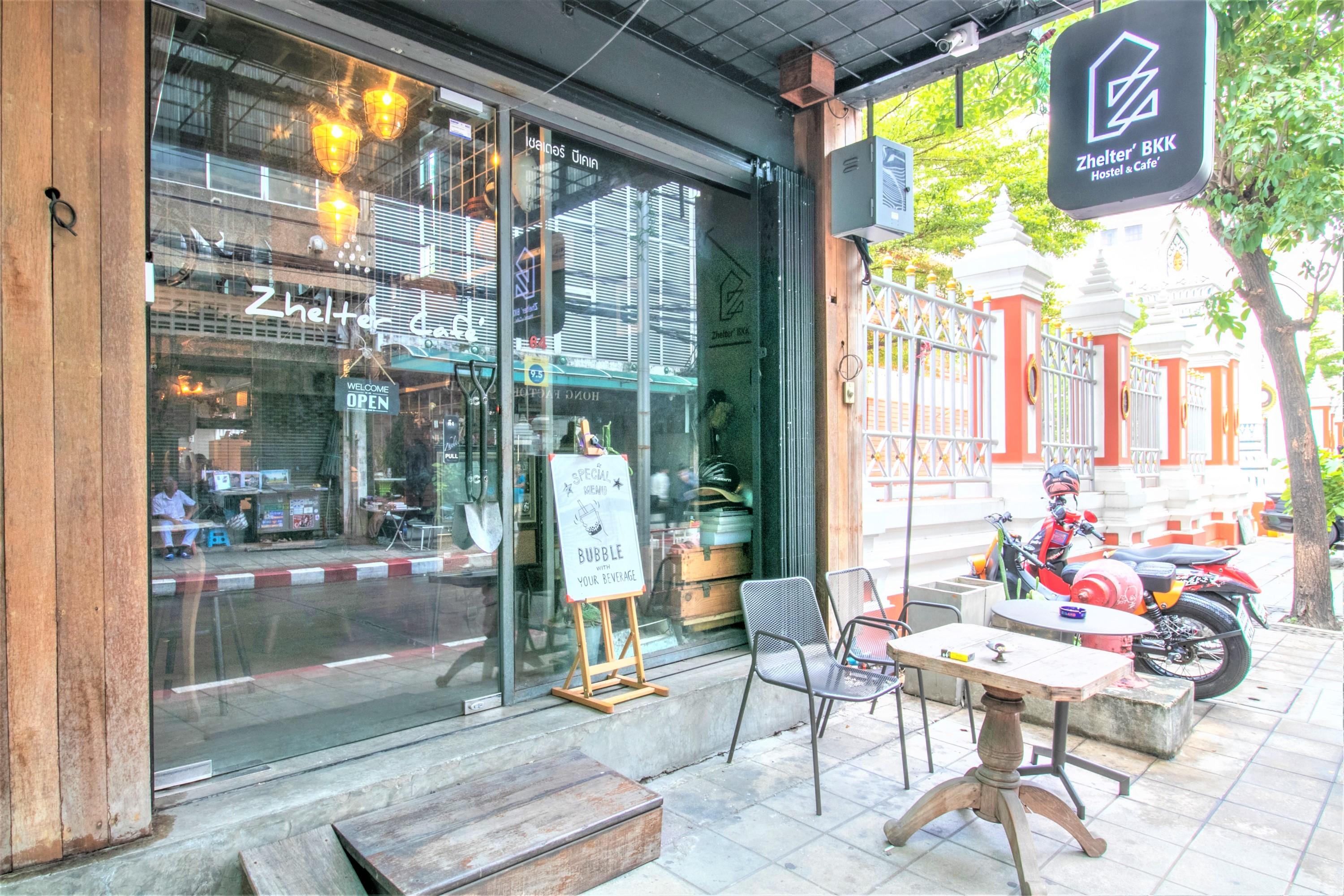 Zhelter'Bkk Hostel Bangkok Luaran gambar