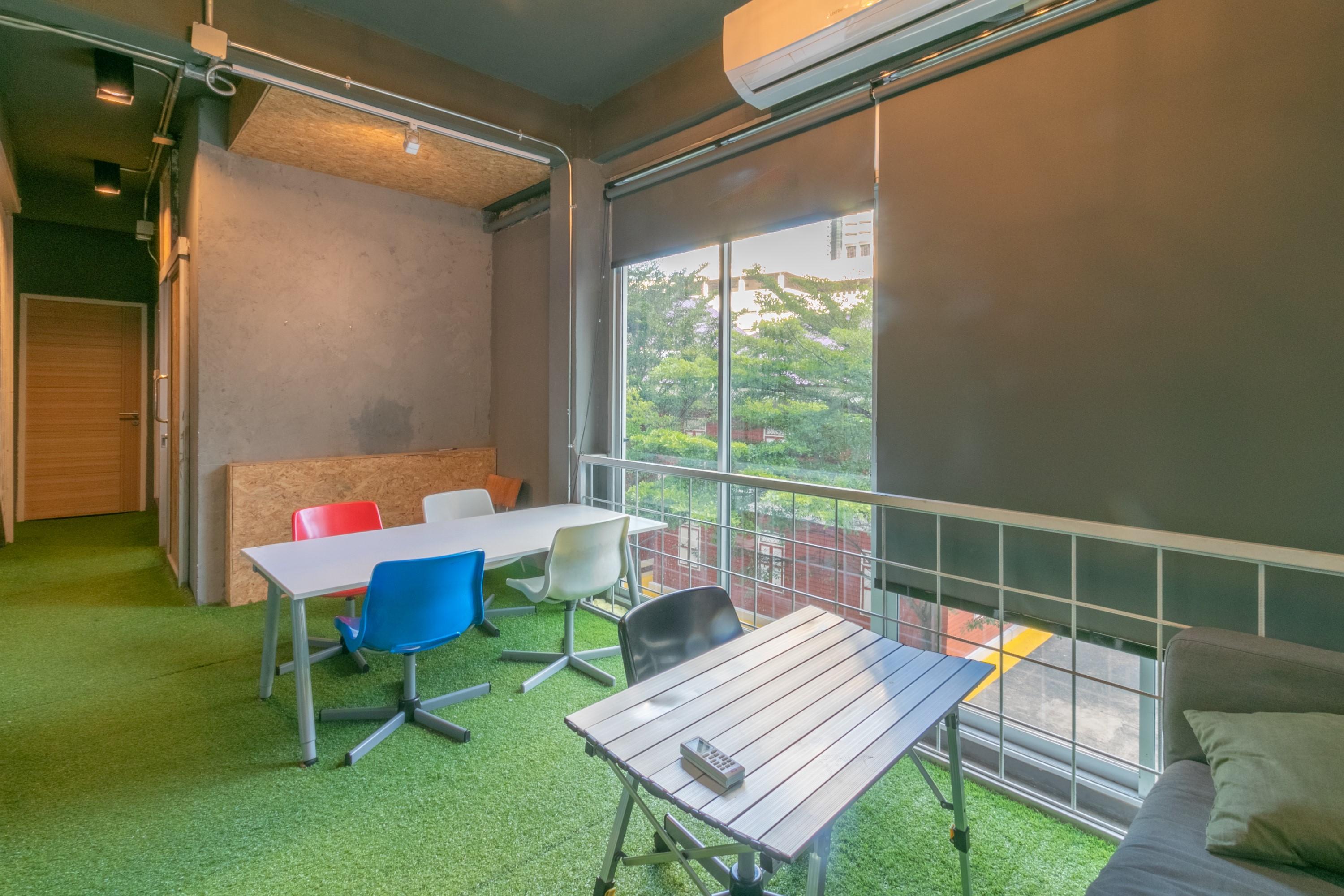 Zhelter'Bkk Hostel Bangkok Luaran gambar
